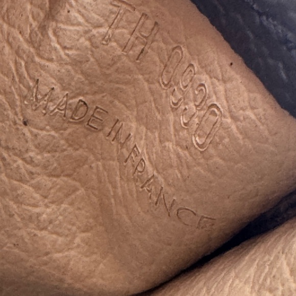 Louis Vuitton Monogram Toiletry Bag in Brown - Picture 6 of 11